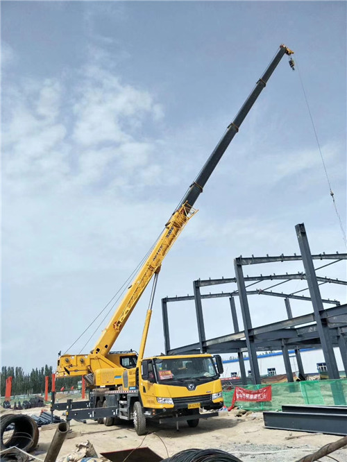 潞州区超高层建筑钢结构吊装案例